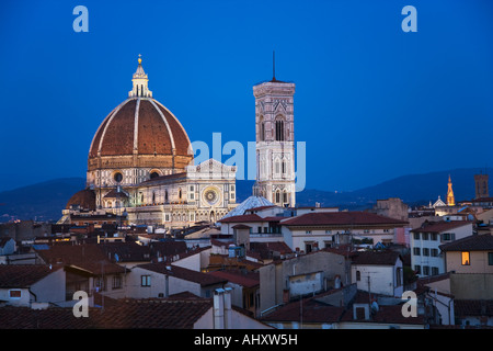 Dächer und der Dom Santa Maria Del Fiore, Florenz, Italien Stockfoto