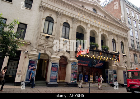 Sinatra im London Palladium theatre Stockfoto