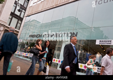 French Connection Fcuk Store auf der Oxford Street in London Stockfoto