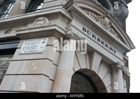 Burberry Store an der Regent Street in London Stockfoto