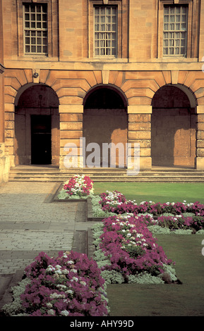 Queens College Hall und Kapelle im vorderen Quad Stockfoto