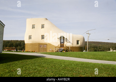 Kinderreim inspiriert Werbung Regelung dort war eine alte Dame lebte in einem Schuh Haines Haus York PA Pennsylvania americana Stockfoto