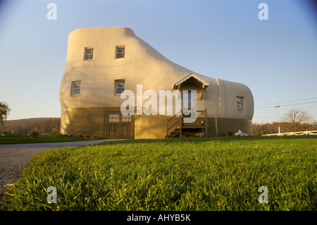 Kinderreim inspiriert Werbung Regelung dort war eine alte Dame lebte in einem Schuh Haines Haus York PA Pennsylvania americana Stockfoto