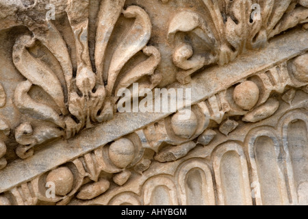 Tripoli, Libyen. Geschnitzten Stein aus der Marcus Aurelius römischen Triumphbogen, 163-64 A. D., Tripolis Medina (Altstadt) Stockfoto