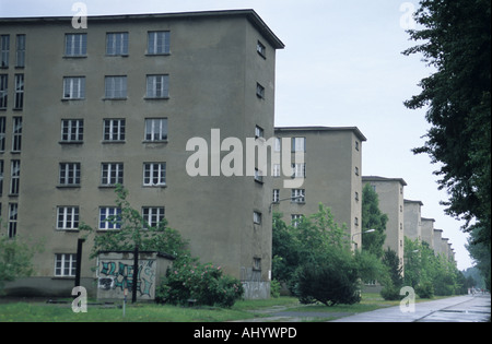 Blöcke von riesigen NS-Zeit Urlaub resort Prora Stockfoto