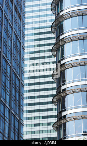 abstrakte Schuss Hochhaus Bürogebäude in London Docklands Stockfoto