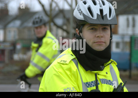 Thames Valley Police East Oxford proaktive Zyklus team Stockfoto