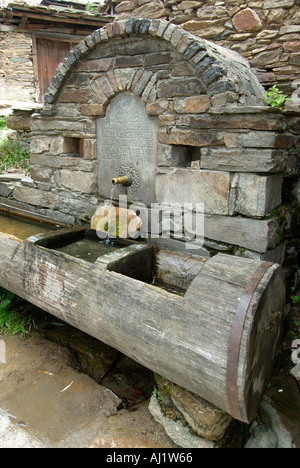 Frühling-Wassertrog Bulgarien Peoples Republik Narodna Republika Bulgariya Balkanhalbinsel Europe Stockfoto