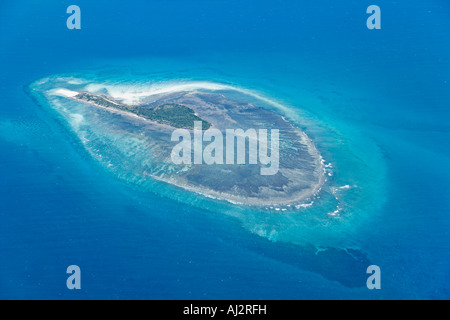 Luftaufnahme von einer Insel in der Quirimbas Archipel in der Nähe von Pemba im Norden Mosambiks Stockfoto