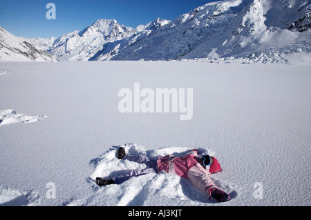 Schneeengel Tasman-Gletscher und Aoraki Mt Cook Aoraki Mt Cook National Park Südinsel Neuseelands Stockfoto