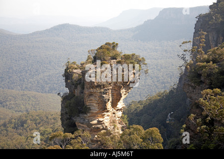 Seilbahn Seilbahn absteigend von Klippen auf Waldboden im malerischen Welt Katoomba Blue Mountains New South Wales NSW Austral Stockfoto