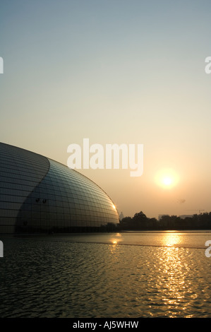 Die nationale Theater Oper Peking China auch bekannt als The Egg entworfen vom französischen Architekten eröffnet 25. September 2007 Stockfoto