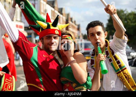 Portugal Vs Mexiko 2006 World Cup Finals, Estrela Restaurant, South Lambeth Road, Stockwell, London Stockfoto