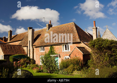 UK-Kent Sandwich St Bartholomew Hospital Armenhaus Garten Stockfoto