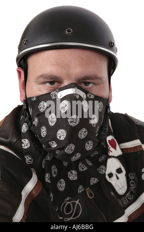 Motor-Radfahrer mit Halbschale Helm und Drapierung Stockfoto