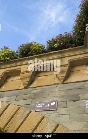 Detail der Moyen Pont kreuzt über Mosel in Metz, Frankreich. Stockfoto