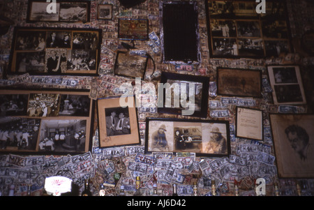 Innere des Absinthe House New Orleans Louisiana USA Stockfoto