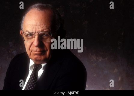 Porträt von älteren Geschäftsmann Modellbild veröffentlicht Stockfoto