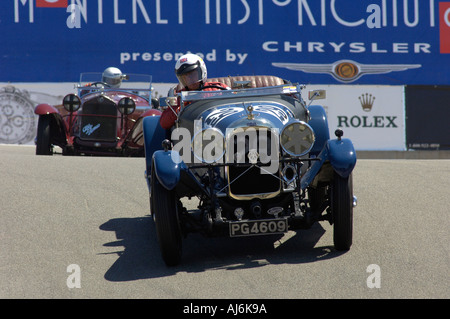 Graham Willis in seiner 1929 Lagonda folgt Rick Rawlins in seinem 1931 Alfa Romeo 6 1750 auf der Monterey Historic Rennen 2005 Stockfoto