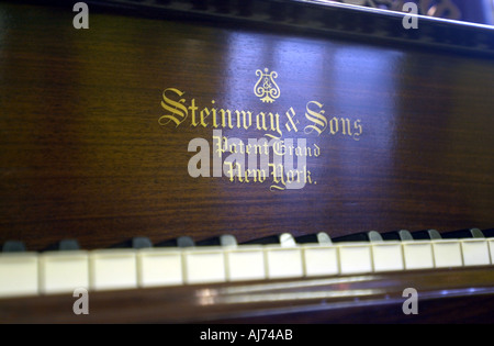 Steinway-Klavier-Tastatur Stockfoto