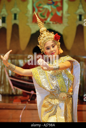 Südost-Asien, Thailand, Chiang Mai, traditionelle Thai Dancer Stockfoto