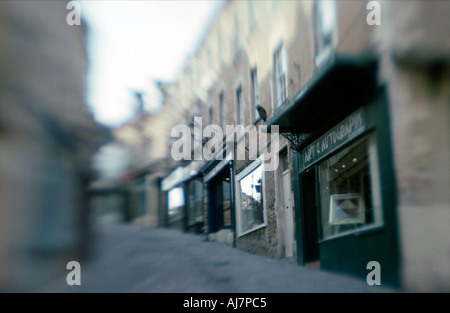 Catherine Hill Frome mit unabhängigem Besitz Geschäfte auf der steilen schmalen gepflasterten Straße Somerset England Stockfoto