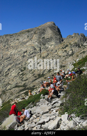 Trekker Knäblein vor dem letzten Angriff auf Monte d ' Oro, Corsica Stockfoto