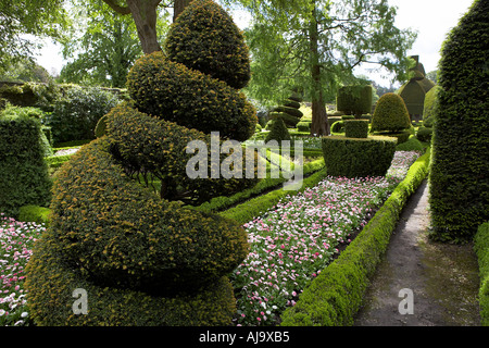 Levens Hall und Gärten Distrikt Cumbria Formschnitt Seegärten Stockfoto