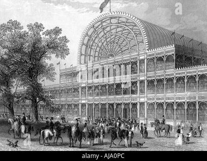 Äußere des nördlichen Querschiff des Crystal Palace, London, für die tolle Ausstellung, 1851 erbaut. Artist: Unbekannt Stockfoto