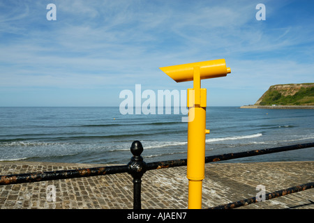 Am Gelben Meer Teleskop North Bay Scarborough North Yorkshire England Stockfoto