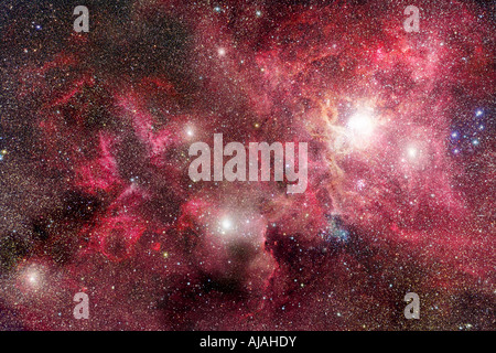 Sehr realistische stellare Feld mit roten Nebel Stockfoto