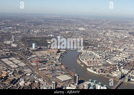 Luftbild westlich von Battersea Park Themse Vorstadtgehäuse in Pimlico und Chelsea London SW1 SW3 und SW11 England UK hoch Stockfoto