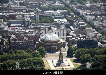 Luftbild südlich von Albert Memorial Hyde Park Royal Albert Hall City of Westminster London SW7 England UK High Level schräg Stockfoto