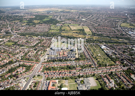 Luftbild Südosten M11 Chigwell Rd Dartnalls Spielfeld Woodford Green Redbridge London IG8 IG5 England UK hohe Stockfoto