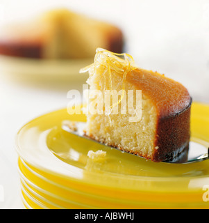 Joghurt und Zitrone Sirup Kuchen Stockfoto