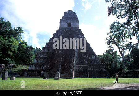 Tempel baute ich Tempel des großen Jaguar 44 m hohen von Ah Cacao zwischen 682 bis 720 4AD die große Plaza Tikal Guatemala Stockfoto