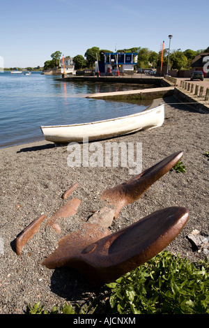 UK Nordirland County Down Strangford große rostende Schiffe Anker in Schindel in der Nähe von Helling Stockfoto