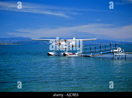 Rundflug Cessna 206 Wasserflugzeuge Lake Taupo Mount Ruapehu Tongariro Hintergrund Neuseeland Stockfoto