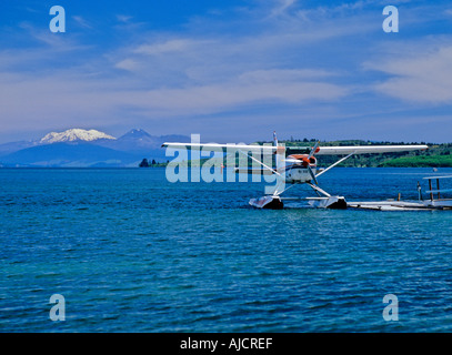 Rundflug Cessna 206 Wasserflugzeuge Lake Taupo Mount Ruapehu Tongariro Hintergrund Neuseeland Stockfoto