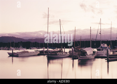 Sonnenuntergang am Pier Marina, Queensland Stockfoto