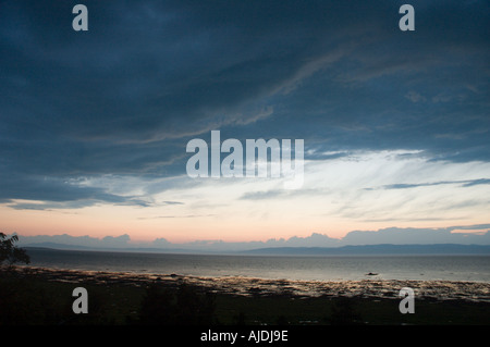 Sonnenuntergang über Saint Laurence River in der Nähe von Kamouraska QC Kanada Sommer 2005 Stockfoto