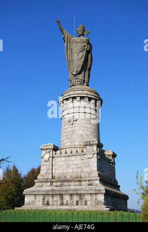 Statue von Papst Urban II., Chatillon-sur-Marne, Marne, Champagne-Ardenne, Frankreich Stockfoto