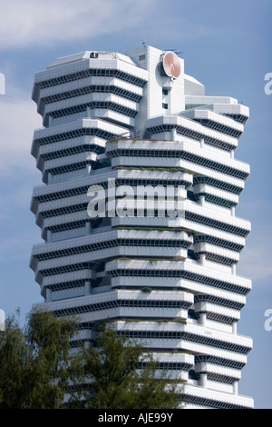 Councourse Gebäude Einkaufszentrum und Bürogebäude modernen Hochhaus Singapur Stockfoto