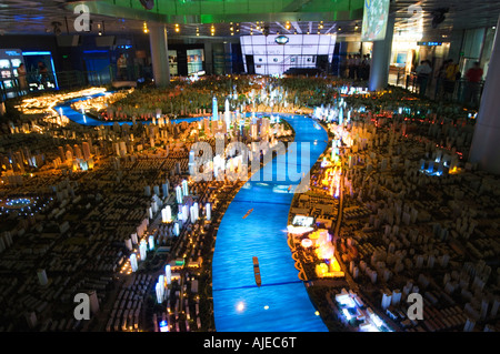 Beleuchtete Skala Plan von Shanghai von der zukünftigen Shanghai Urban Planning und Expo 2010 Exhibition Hall Shanghai China Stockfoto