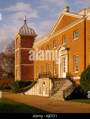 Westfassade im Osterley Park London Stockfoto