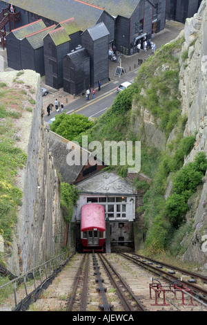 Hastings Seilbahn Cliff Lift auf dem Osthügel eröffneten The East Lift in Hastings für den Dienst in 1902 It wurde errichtet und betrieben Stockfoto