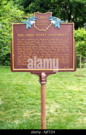 Ohio Landesuniversität-Geschichte-Plakat auf dem Campus in Columbus OH Stockfoto