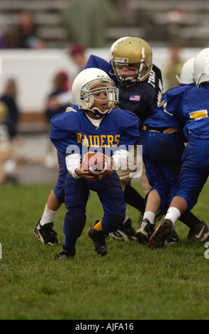 Jugend Biddy amerikanischen Fußball-action Stockfoto