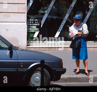 EU-FR Frankreich Region Ile de France Paris zuvorkommendes schreibt eine Strafe Nein Herr Drittrechte zur Verfügung Stockfoto