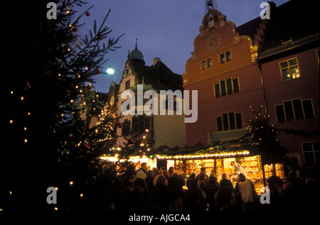 Weihnachten Weihnachts-Markt im historischen Stadtteil von Freiburg Im Breisgau-Deutschland Stockfoto